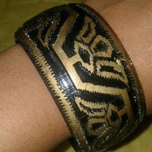 PONO by Joan Goodman Carved Bracelet